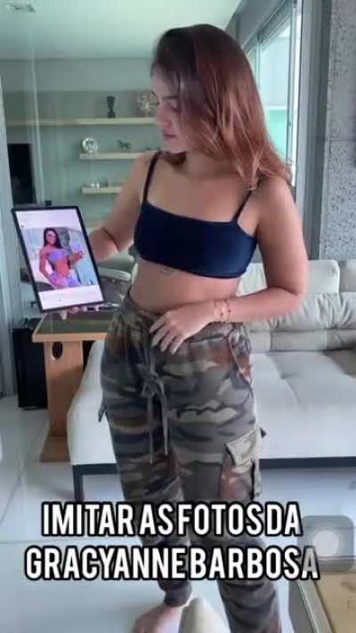 A vontade de baixar essa cal&ccedil;a dela &eacute; enorme ✊🏻💦