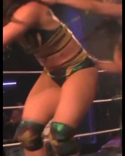 Ashley d'amboise 🍑