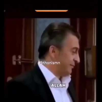 Elma yiyorum