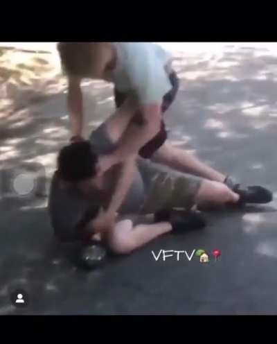 Who tf moans while getting wrecked xD