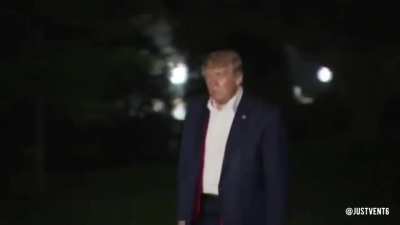 Trump&rsquo;s walk of shame (regretting what he just did)