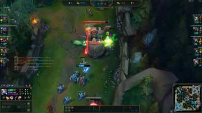 3 Man Dive on the Squishiest Champ in League