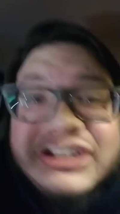 Hello fellow redsus members this guy sended you a message
