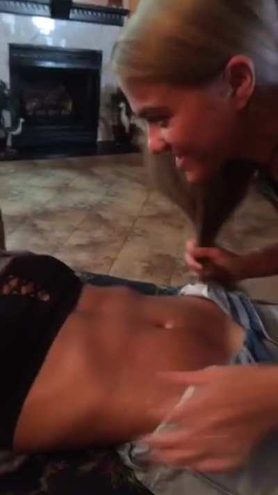Girls having a go at each other