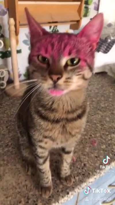 Now I look beautiful like mom
