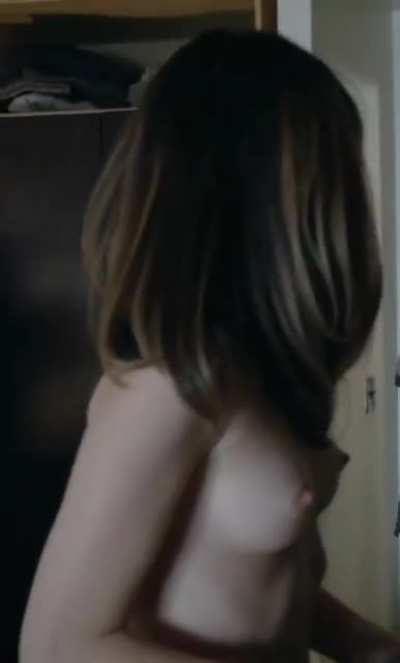 Nichole Bloom in 