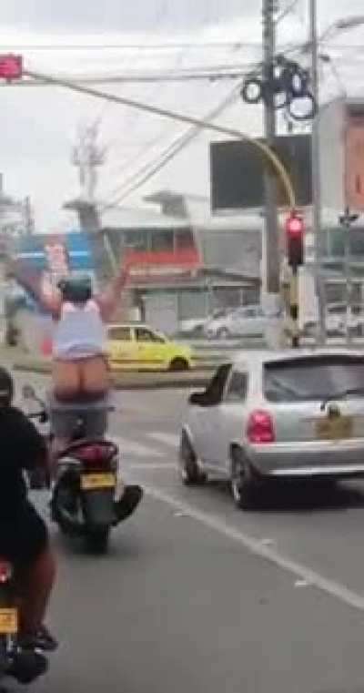 Kick Buttowski Brasileiro