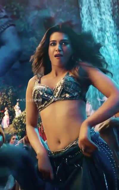 Kriti Sanon and Shraddha Kapoor Ruling our Nights 🥵