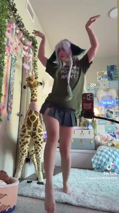 Cute Dance