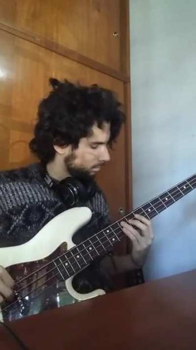 Original bass line over "Working on a new song idea, let me know what you guys think!" by u/PaytonsBaker