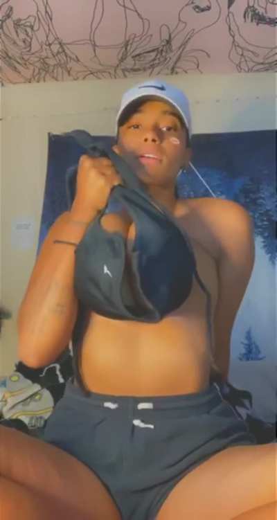 Possibly the best tits I&rsquo;ve ever seen on reddit ( her Free album In Comments )