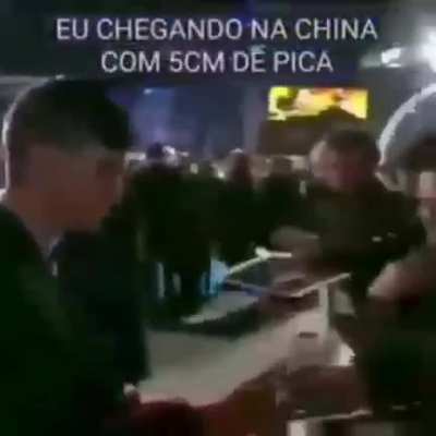 Ja pensei em fazer isso kk