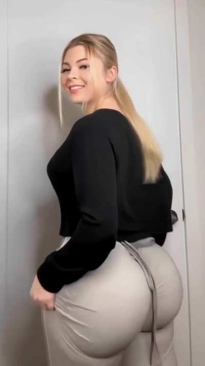 Anyone got her discord server?