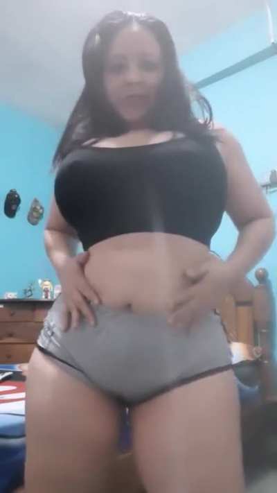 ysmara martinez bailando😈