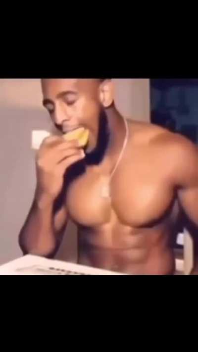 😳