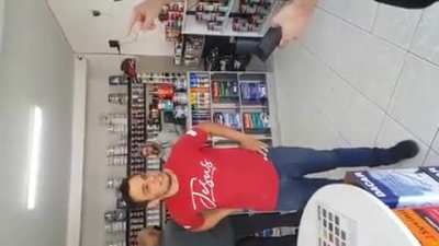 &eacute; ele