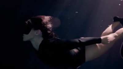 Underwater Bum