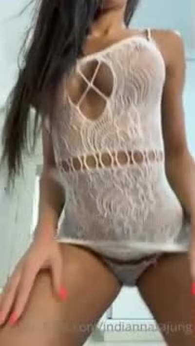 Indianara jung