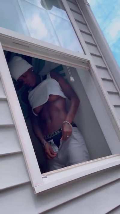 Her body is nice... Slim Thick