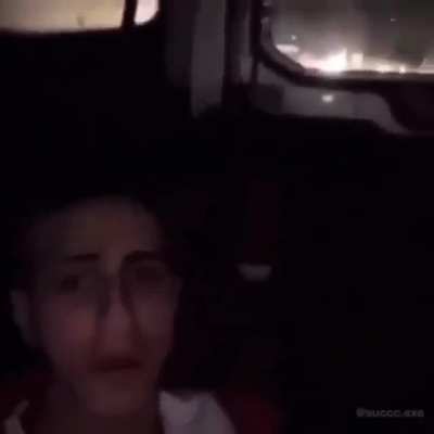 😁