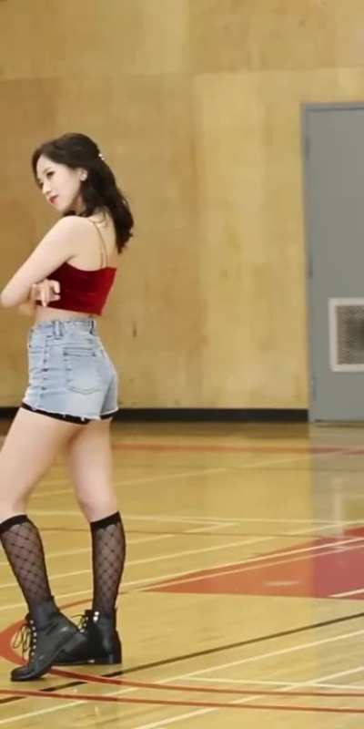 MINA - TWICE