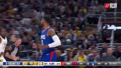 [Highlight] PG13 hits his third three-pointer of the quarter to get up to 13 points!