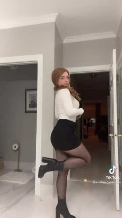 Short skirt and tight sweater 🤤