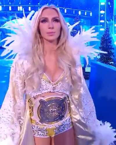 Charlotte Flair