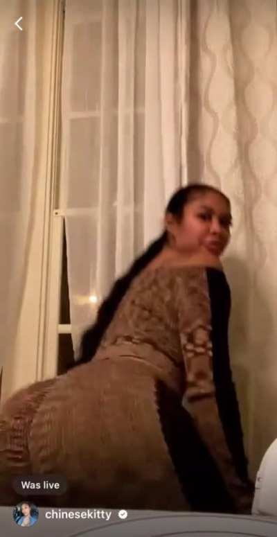 Twerk dat big ass