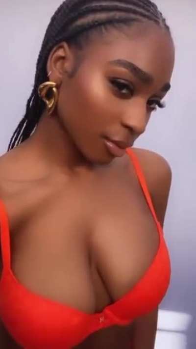 😍