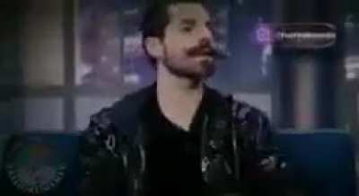 Tr