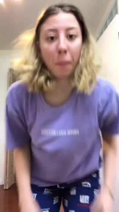 not her OF but here&rsquo;s something y&rsquo;all might&rsquo;ve missed on her tiktok 😶