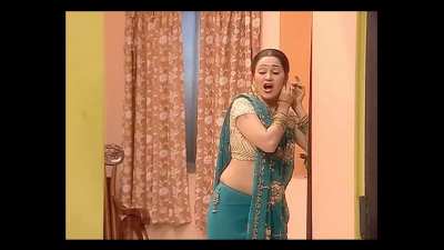 Daya Bhabhi's HOT kamar!! 🤤🤤🤤🤤😍😍
