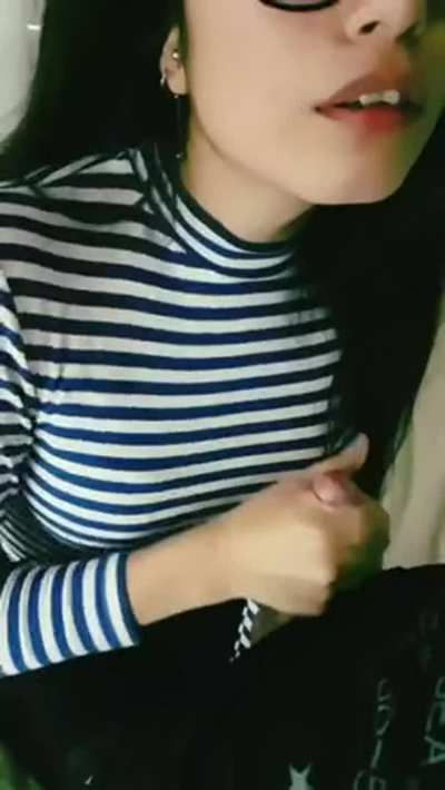 🥵Latest Most Demanded Viral Meme Girl Full 5Min BL0WJ0B VIDEO with Cute Expression!! Saying Clear Voice" Kitani Chuddakadd hai Tu" Don't Miss 🤤😋😍