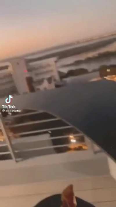 My burger people need me