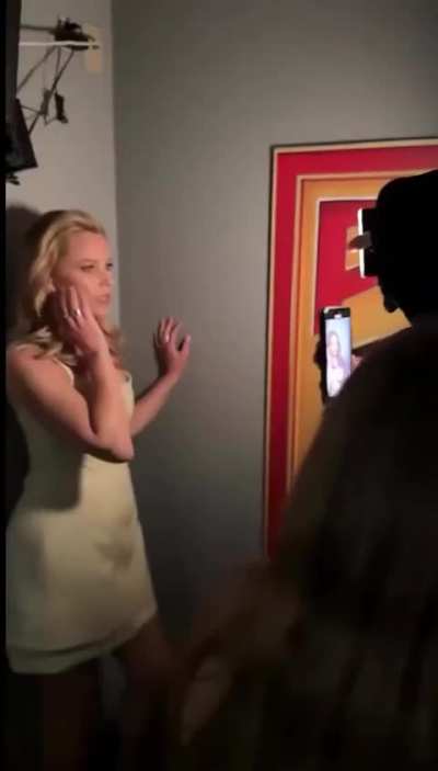 Elizabeth Banks