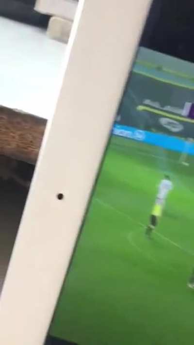Kevin De Bruyne to Foden during the game : "Phil, you don't listen, huh, you don't f***ing listen..."