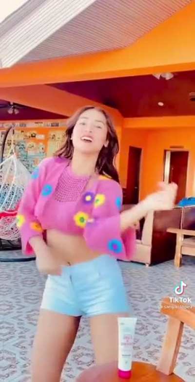 Sanya Lopez