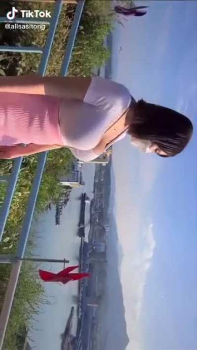 Amazing figure on this TikTokThot