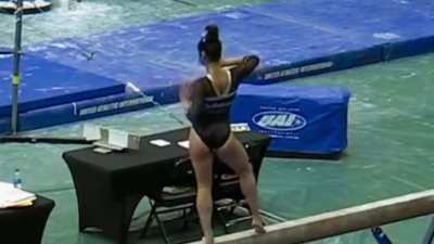 Gayla Griswold: Lindenwood University gymnastics🤍💛🖤🤸&zwj;♀️