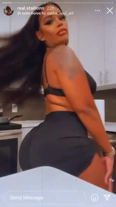 Ass dumb fat 😩😩