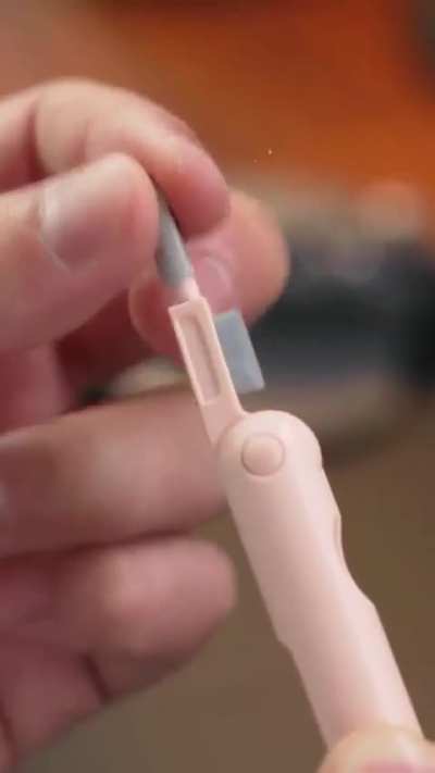 Eu acho t&atilde;o satisfat&oacute;rio esses v&iacute;deos de limpeza.