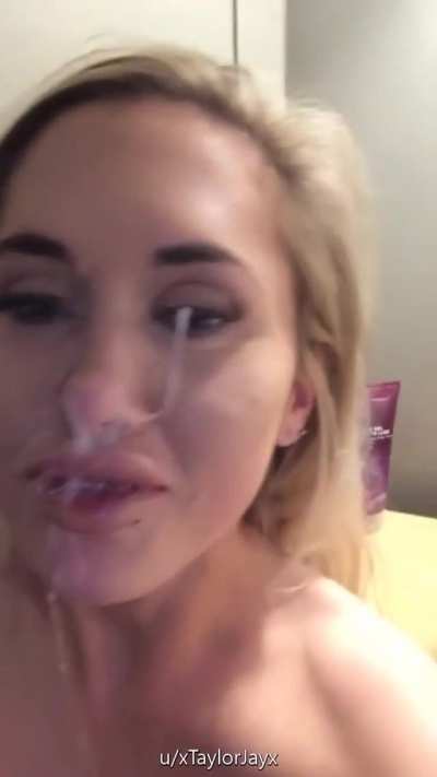 Use my face to dump your load on