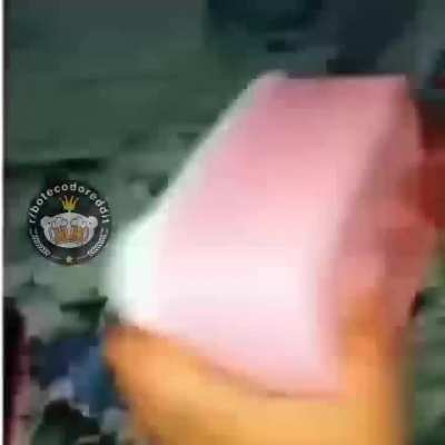 Acho que t&aacute; faltando sal 