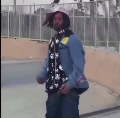When the chorus hits on "Scoop"