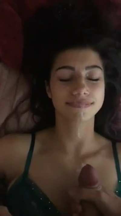 Brunette facial green bra - sauce?
