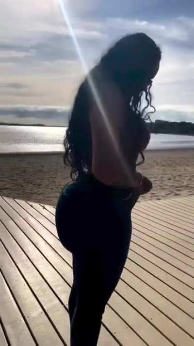 🥵🍑🍑to<wbr>p 5 biggest butts<wbr>🍑🍑🥵