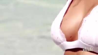 Scenario: Kate Upton puts her fat juicy tits around your dick. How long do you last?