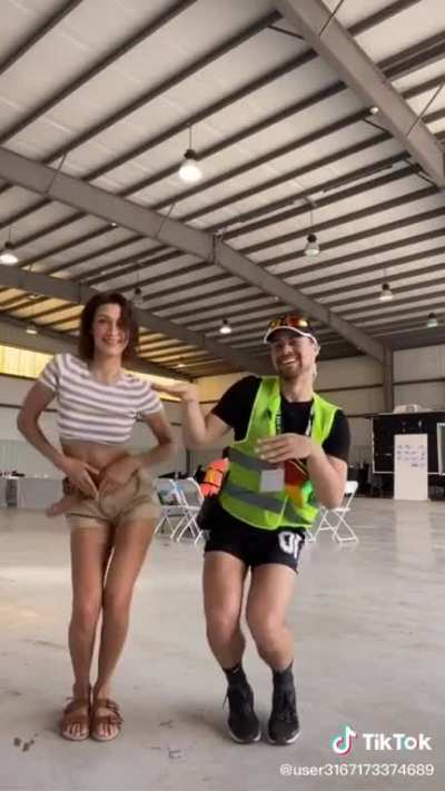 Tik Tok Dance