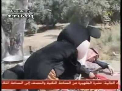 Arab propaganda depicts Hamas Mickey Mouse Is 'Martyred' by Israelis. The acting is laughably terrible